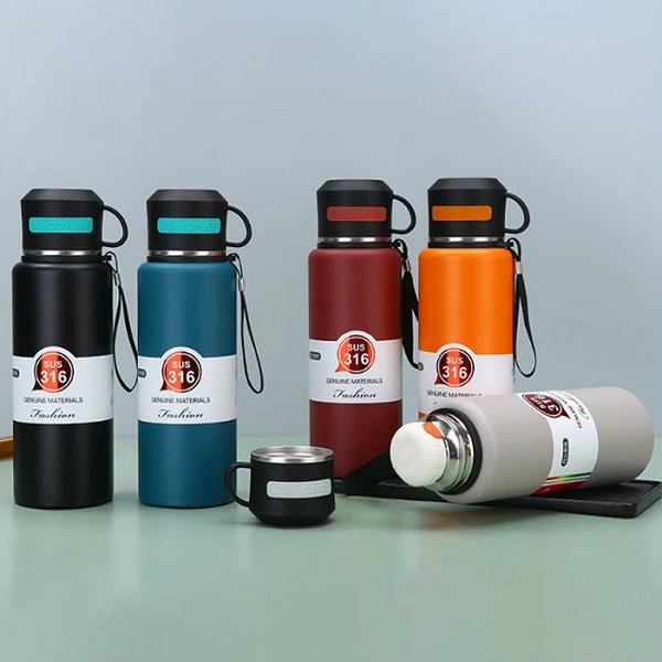 Ανοξείδωτο Μπουκάλι Θερμός με Φλιτζάνι 1000ml (JB-3602) 5 Χρώματα: Μαύρο, Μπλε, Γκρί, Κόκκινο, Πορτοκαλί
